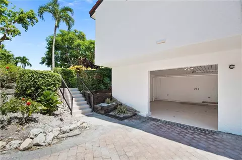 313 La Peninsula Blvd #313, Naples, FL 34113 photo 27