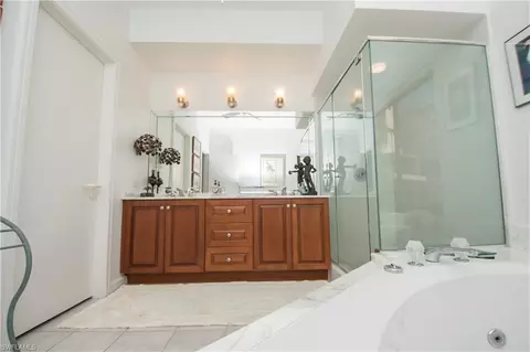 313 La Peninsula Blvd #313, Naples, FL 34113 photo 12