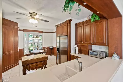 313 La Peninsula Blvd #313, Naples, FL 34113 photo 5