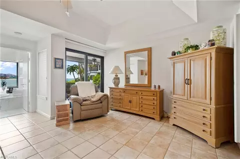 313 La Peninsula Blvd #313, Naples, FL 34113 photo 11