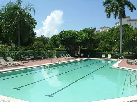 313 La Peninsula Blvd #313, Naples, FL 34113 photo 29