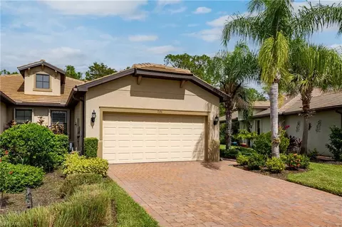 7191 Live Oak Dr, Naples, FL 34114