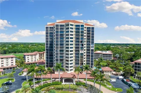 6000 Pelican Bay Blvd #C-102, Naples, FL 34108