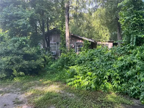 2170 Rock Rd, Naples, FL 34120
