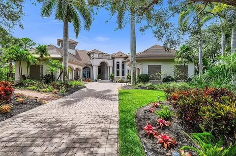 1237 Pocantico Ln, Naples, FL 34110