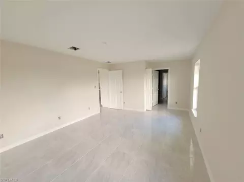 6534 Forest Cir, Labelle, FL 33935 photo 9