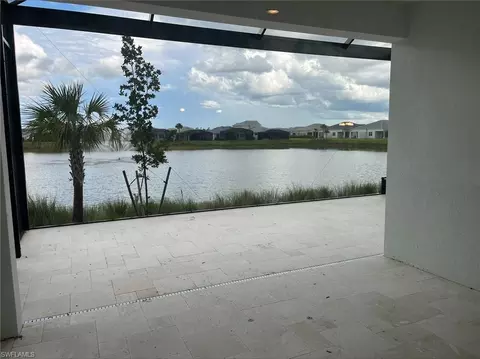 9044 Mayreau Way, Naples, FL 34114 photo 3