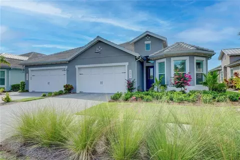 5839 Haiti Dr, Naples, FL 34113