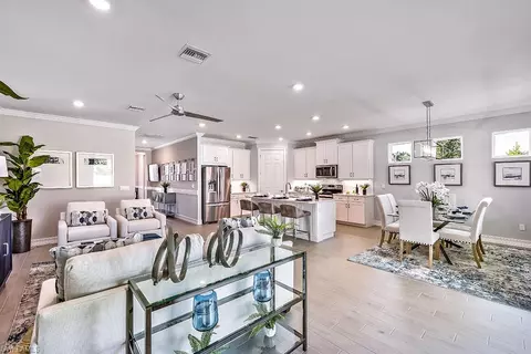 522 Kamari Cv, Naples, FL 34114