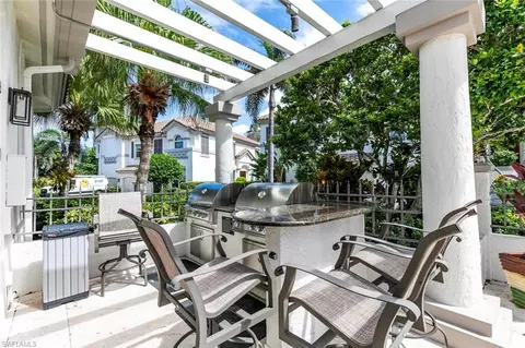 161 Colonade Cir, Naples, FL 34103 photo 29