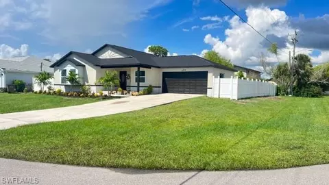629 SE 27th St, Cape Coral, FL 33904