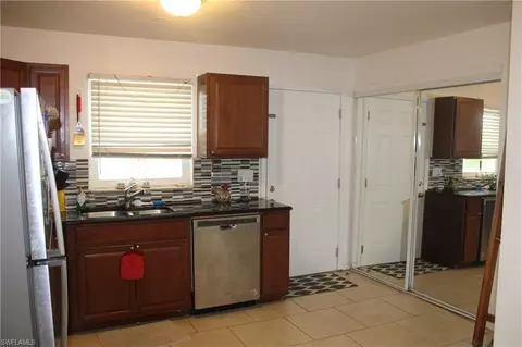3922 Mindi Ave, Naples, FL 34112 photo 6