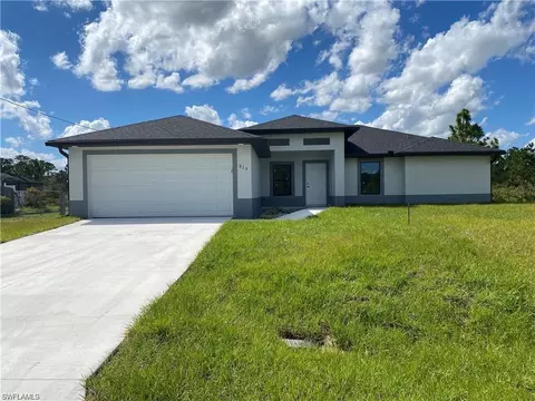 220 Grant Ave, Lehigh Acres, FL 33936