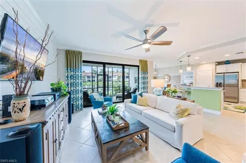 15141 Palmer Lake Cir #102, Naples, FL 34109