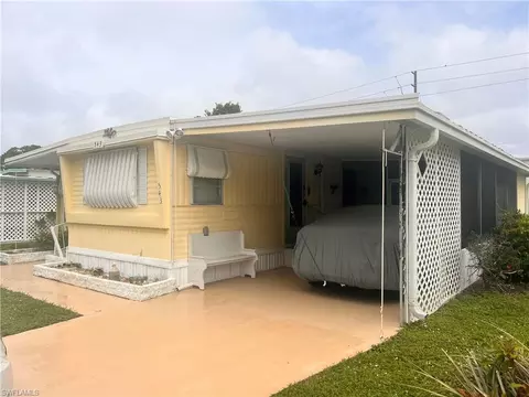 543 Monte Carlo Ln, Naples, FL 34112
