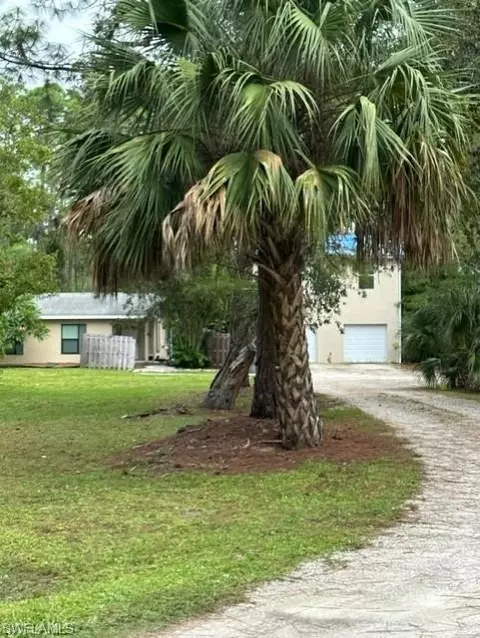 25211 Catskill Dr, Bonita Springs, FL 34135