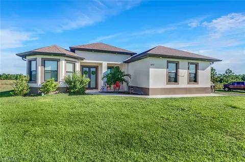 2493 45th Ave NE, Naples, FL 34120