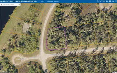 Hayward Ave, North Port, FL 34288