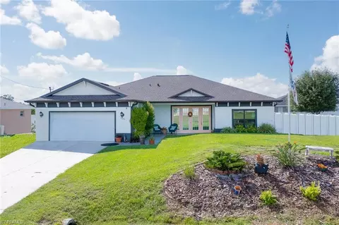 1704 NW 11th Pl, Cape Coral, FL 33993