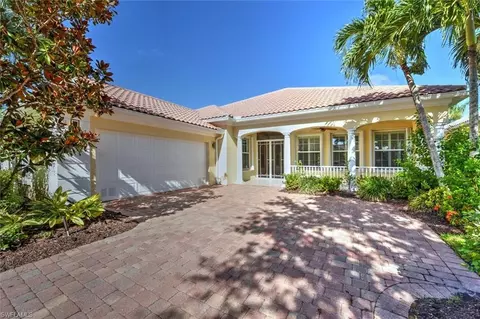 28904 Zamora Ct, Bonita Springs, FL 34135