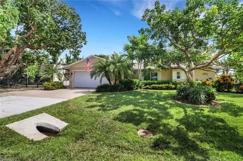 28391 Meadowlark Ln, Bonita Springs, FL 34134