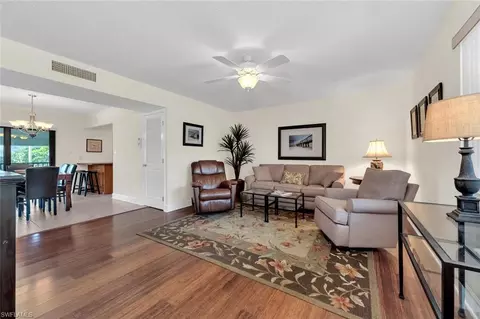 788 Park Shore Dr #A33, Naples, FL 34103