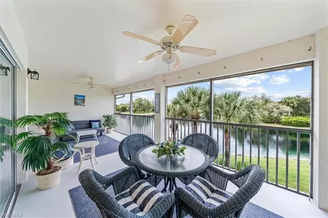 6820 Beach Resort Dr #2506, Naples, FL 34114