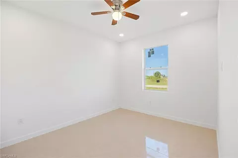 9002 E Castle Cir, Labelle, FL 33935 photo 5