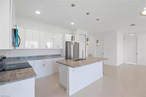 9002 E Castle Cir, Labelle, FL 33935 photo 20