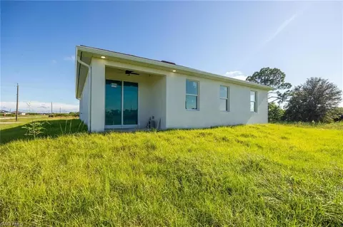 9002 E Castle Cir, Labelle, FL 33935 photo 34