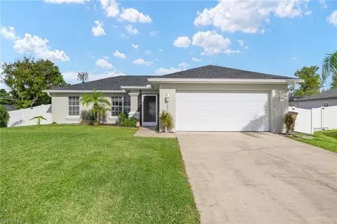 1813 NE 21st Pl, Cape Coral, FL 33909