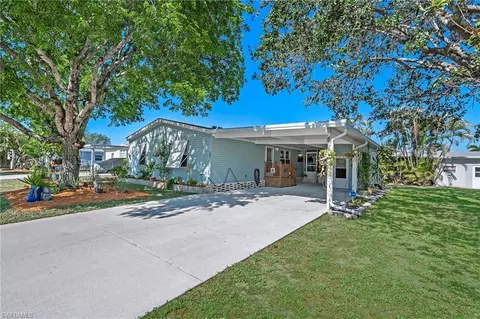 281 Riverwood Rd, Naples, FL 34114