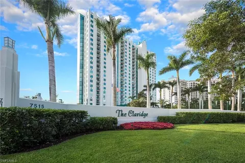 7515 Pelican Bay Blvd #6D, Naples, FL 34108