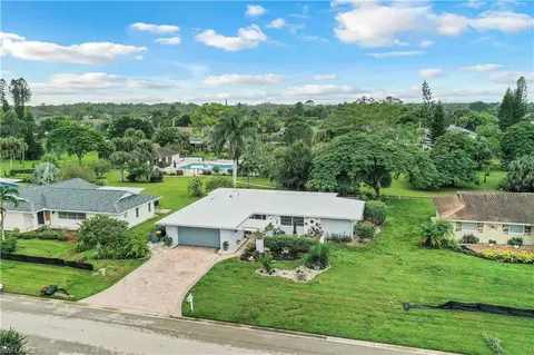 660 Pompano Dr, Naples, FL 34110 photo 3