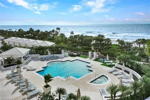 8473 Bay Colony Dr #602, Naples, FL 34108