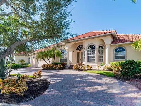 560 Kendall Dr, Marco Island, FL 34145