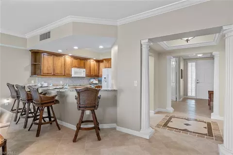 325 Dunes Blvd #904, Naples, FL 34110 photo 8