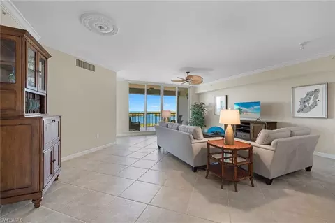 325 Dunes Blvd #904, Naples, FL 34110 photo 7