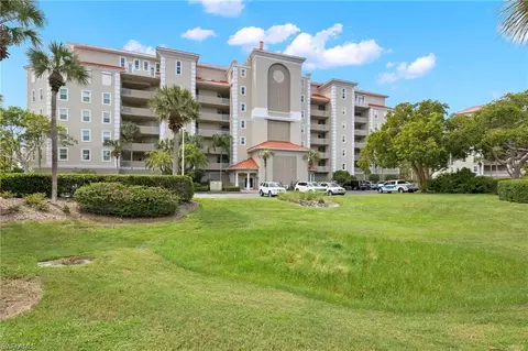 201 Vintage Bay Dr #B-20, Marco Island, FL 34145