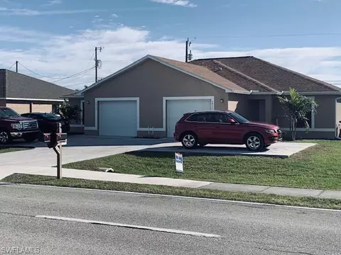 2937-2939 Skyline Blvd E, Cape Coral, FL 33914
