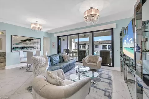 1035 3rd Ave S #506, Naples, FL 34102