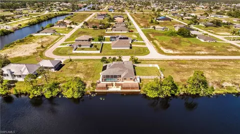2533 NW 22nd Pl, Cape Coral, FL 33993