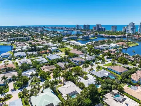 509 Turtle Hatch Ln, Naples, FL 34103 photo 4