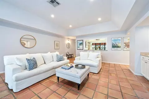 515 Serendipity Dr, Naples, FL 34108 photo 5