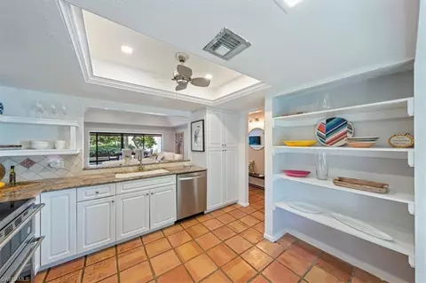 515 Serendipity Dr, Naples, FL 34108 photo 10