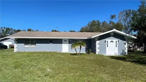 5247 Swaying Palm Dr, Punta Gorda, FL 33982