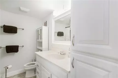 215 Cypress Way E #D1, Naples, FL 34110 photo 16