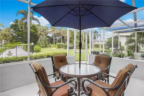 215 Cypress Way E #D1, Naples, FL 34110
