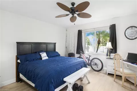 215 Cypress Way E #D1, Naples, FL 34110 photo 9