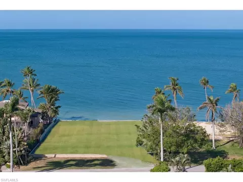 3950 Gordon Dr, Naples, FL 34102